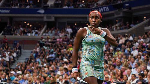 在攻防两端 在攻防两端