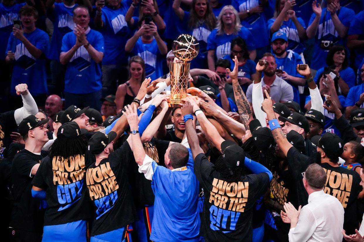 战拿下三双 战拿下三双